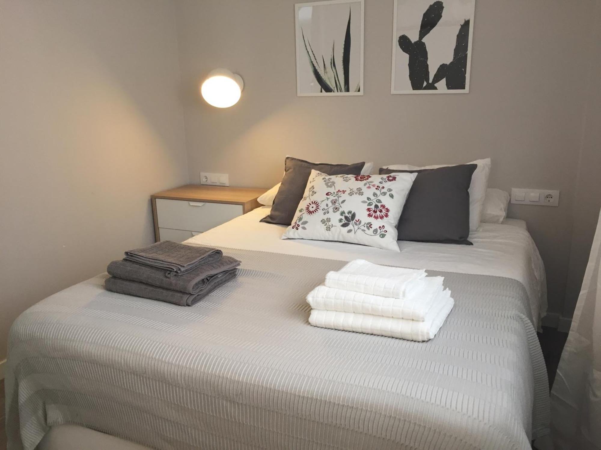 Topdown Apartments 오스피탈레트 데 요브레가트 외부 사진