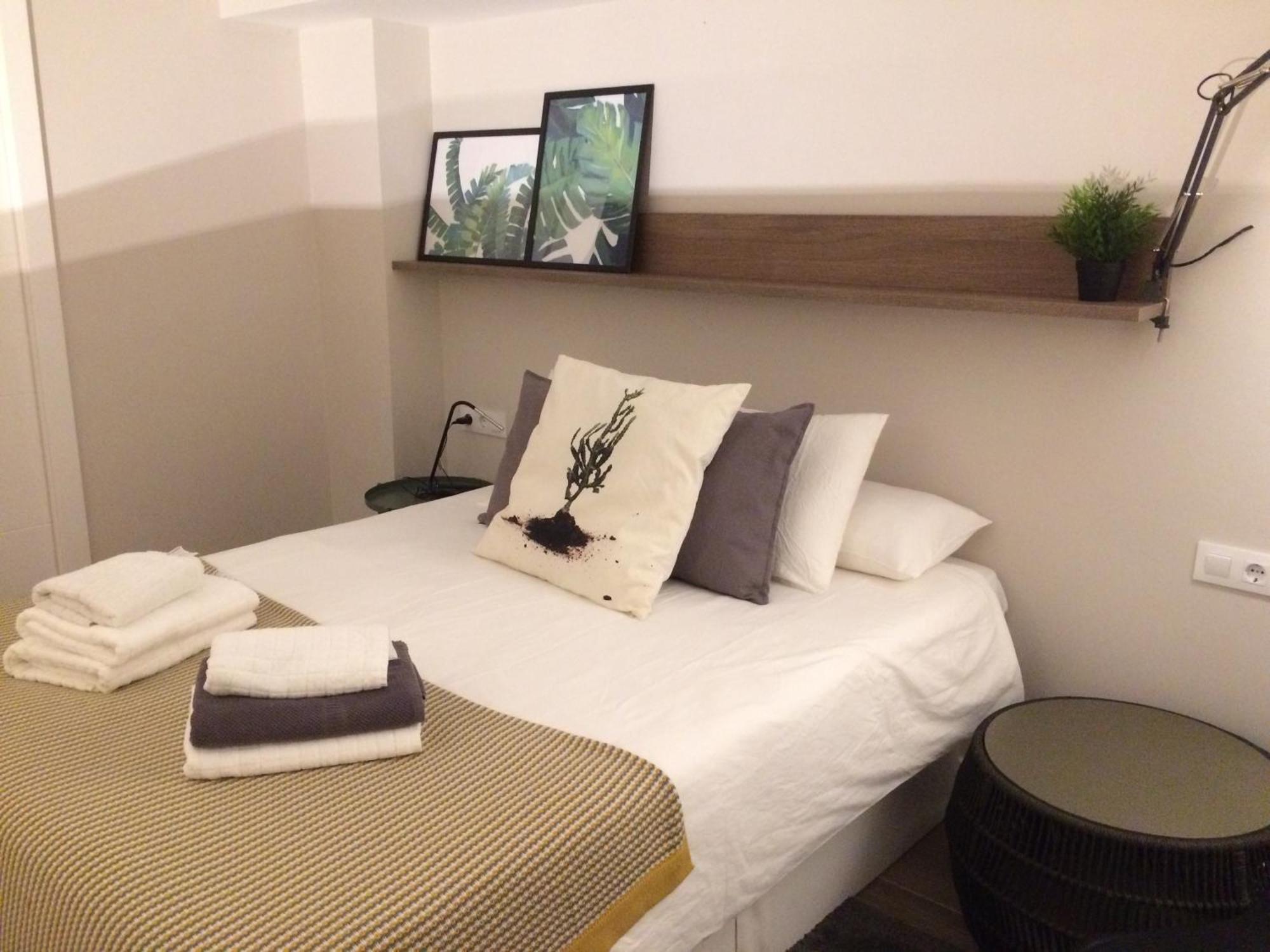 Topdown Apartments 오스피탈레트 데 요브레가트 외부 사진